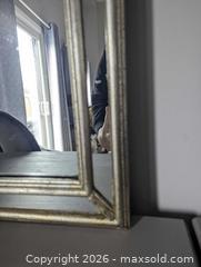 MaxSold Auction: LaBarge champagne gold keyhole mirror - Mississauga (Ontario, Canada) SELLER MANAGED Reseller Online Auction - Montevideo Road