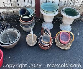 MaxSold Auction: Garden decor lot: planters, bird baths, feeders & trellises - Olds (Alberta, Canada) PARTNER MANAGED Estate Sale Online Auction - 52 Street