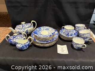 MaxSold Auction: ROYAL CROWN DERBY Fine Bone China Set - Wasaga Beach (Ontario, Canada) SELLER MANAGED Downsizing Online Auction - Shore Lane