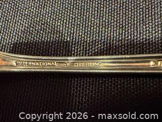 MaxSold Auction: STERLING SILVER Cutlery - Wasaga Beach (Ontario, Canada) SELLER MANAGED Downsizing Online Auction - Shore Lane