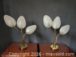 MaxSold Auction: Vintage Hollywood Regency Stilnovo Style Brass 3-Arm Clamshell Table Lamps – Pair  - Hamilton (Ontario, Canada) PARTNER MANAGED Estate Sale Online Auction - Scenic Drive