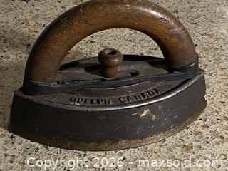 MaxSold Auction: Antique Cast Iron Flat Iron Size IV - Taylor Forbes Guelph Canada Marked - Toronto (Ontario, Canada) SELLER MANAGED Downsizing Online Auction - O'connor Drive (CONDO)