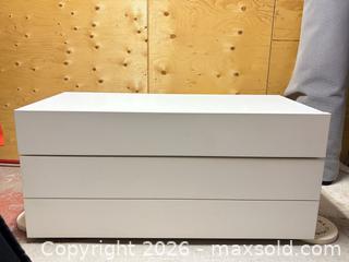 MaxSold Auction: B&B Italia DADO two drawer chest - Yorkville (Ontario, Canada) PARTNER MANAGED Designer Online Auction - Bedford Road