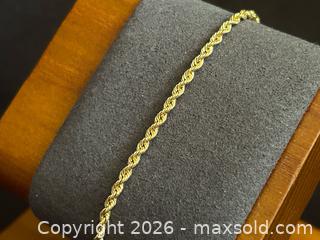 MaxSold Auction: 10KT Yellow Gold Italian Rope Chain Bracelet - London (Ontario, Canada) PARTNER MANAGED Downsizing Online Auction - Trillium Crescent