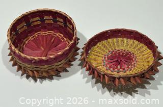 MaxSold Auction: Indigenous Mi'kmaq Handmade Woven Lidded Basket (a) - Burlington (Ontario, Canada) SELLER MANAGED Estate Sale Online Auction - Fairview Street (STORAGE)