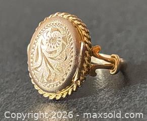 MaxSold Auction: 10K Gold Ring With Floral Engraved Oval Top and Rope Detailing - Hamilton (Ontario, Canada) SELLER MANAGED Downsizing Online Auction -  Sherman Avenue South