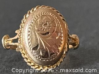 MaxSold Auction: 10K Gold Ring With Floral Engraved Oval Top and Rope Detailing - Hamilton (Ontario, Canada) SELLER MANAGED Downsizing Online Auction -  Sherman Avenue South