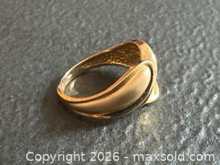 MaxSold Auction: 10K Gold Ring with Markings and Sculptural Design - Hamilton (Ontario, Canada) SELLER MANAGED Downsizing Online Auction -  Sherman Avenue South