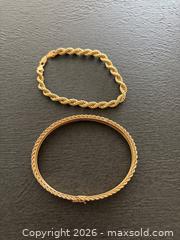 MaxSold Auction: 10K Gold Rope Chain Bracelet and Triple-Band Bangle - Hamilton (Ontario, Canada) SELLER MANAGED Downsizing Online Auction -  Sherman Avenue South