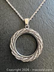 MaxSold Auction: 10K White Gold Pendant and Chain, 20 Inches Long - Hamilton (Ontario, Canada) SELLER MANAGED Downsizing Online Auction -  Sherman Avenue South