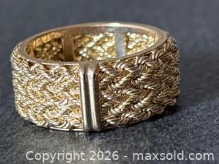 MaxSold Auction: 14K Gold Braided Design Ring, Size 7 - Hamilton (Ontario, Canada) SELLER MANAGED Downsizing Online Auction -  Sherman Avenue South