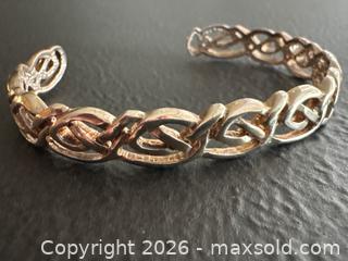 MaxSold Auction: Four Sterling Silver Cuff Bracelets - Hamilton (Ontario, Canada) SELLER MANAGED Downsizing Online Auction -  Sherman Avenue South