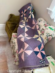MaxSold Auction: Hand-Pieced Pinwheel Quilt with Purple Background - Hamilton (Ontario, Canada) SELLER MANAGED Downsizing Online Auction -  Sherman Avenue South