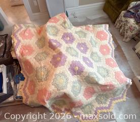MaxSold Auction: Handmade Pastel Patchwork Quilt with Floral Patterns - Hamilton (Ontario, Canada) SELLER MANAGED Downsizing Online Auction -  Sherman Avenue South
