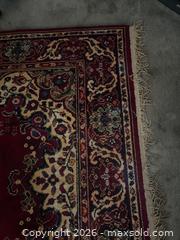 MaxSold Auction: Handwoven Area Rug with Floral Motif - Hamilton (Ontario, Canada) SELLER MANAGED Downsizing Online Auction -  Sherman Avenue South