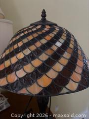 MaxSold Auction: Stained Glass Table Lamp with Decorative Metal Base - Hamilton (Ontario, Canada) SELLER MANAGED Downsizing Online Auction -  Sherman Avenue South