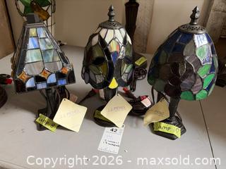 MaxSold Auction: Three J.J. Peng Artisan Stained Glass Table Lamps - Hamilton (Ontario, Canada) SELLER MANAGED Downsizing Online Auction -  Sherman Avenue South