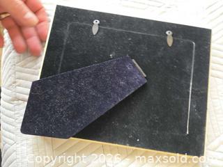 MaxSold Auction: Framed Portrait Paper Print — Gold & Ivory Painted Wood Frame - Calgary (Alberta, Canada) PARTNER MANAGED Downsizing Online Auction - Cedar Crescent Southwest (CONDO)