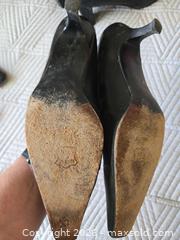MaxSold Auction: Stuart Black Leather Square Toe Mid-Heel Pumps Size 9 Quad A - Calgary (Alberta, Canada) PARTNER MANAGED Downsizing Online Auction - Cedar Crescent Southwest (CONDO)
