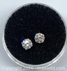 MaxSold Auction: PERFECT!! (0.42ctw) VVS Lab Grown Diamonds!  .925 Sterling Silver Stud Earrings  - Toronto (Ontario, Canada) PARTNER MANAGED Downsizing Online Auction - Queen Street East