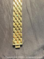 MaxSold Auction: 14K Yellow Gold 585 Curb/Cuban Link Bracelet 7 5/8 in - Kawartha Lakes (Ontario, Canada) PARTNER MANAGED Downsizing Online Auction - Sugarbush Trail