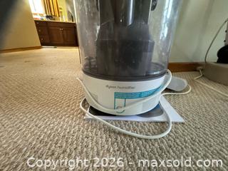 MaxSold Auction: Dyson Humidifier + Bladeless Fan, White/Silver - Kawartha Lakes (Ontario, Canada) PARTNER MANAGED Downsizing Online Auction - Sugarbush Trail