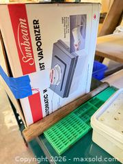 MaxSold Auction: Contents of Shelf -Mixed Household & Kitchen Appliances Lot with Vaporizers, Juicer - North Saanich (British Columbia, Canada) PARTNER MANAGED Estate Sale Online Auction - Woodcreek Drive