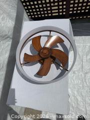 MaxSold Auction: Fan Ceiling Light - Oakland (California, USA) SELLER MANAGED Downsizing Online Auction -  E 19th Street