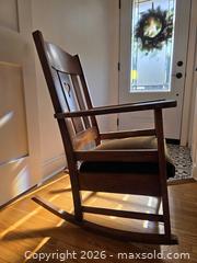 MaxSold Auction: Antique to Very Early Vintage Arts & Crafts Mission Quarter Sawn Oak Rocking Chair with Sweet Heart Cutout - Beautiful! - Kingston (Ontario, Canada) SELLER MANAGED Downsizing Online Auction - Abdo Road