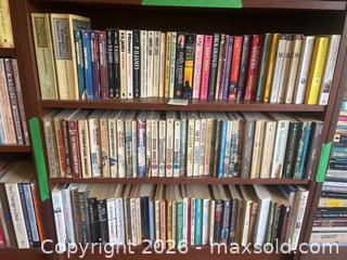 MaxSold Auction: Mystery, Crime, and Fiction Books on Shelves - Addington Highlands (Ontario, Canada) PARTNER MANAGED Downsizing Online Auction - Highway 41