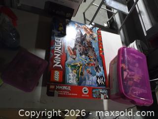 MaxSold Auction: Bin of legos - Upper Moreland Township (Pennsylvania, USA) SELLER MANAGED Charity/Fundraising Online Auction - Davisville Road