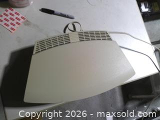 MaxSold Auction: Bose wave music system - Upper Moreland Township (Pennsylvania, USA) SELLER MANAGED Charity/Fundraising Online Auction - Davisville Road