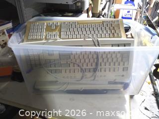 MaxSold Auction: tote of keyboards  - Upper Moreland Township (Pennsylvania, USA) SELLER MANAGED Charity/Fundraising Online Auction - Davisville Road