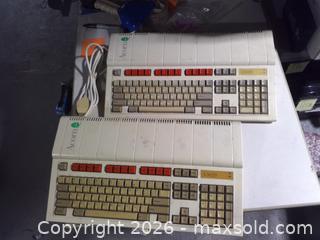 MaxSold Auction: Vintage acorn a3020 keyboards - Upper Moreland Township (Pennsylvania, USA) SELLER MANAGED Charity/Fundraising Online Auction - Davisville Road