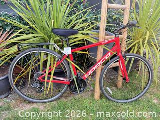 MaxSold Auction: Norco VFR Medium Coral Hybrid/Commuter Bike - Saanich (British Columbia, Canada) SELLER MANAGED Downsizing Online Auction - Glanford Avenue
