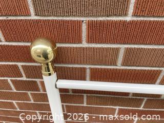 MaxSold Auction: White Metal Headboard with Brass Accents for Full/Double Bed - Toronto (Ontario, Canada) SELLER MANAGED Estate Sale Online Auction - Queens Drive
