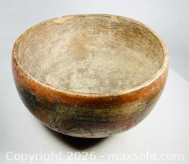 MaxSold Auction: Authentic Ancient Mesoamerican Burnished Clay Bowl | Painted Ceremonial Vessel | Circa 300 BCE – 700 CE - Maxsold Signature - Museum-Quality Artifacts, Ancient Antiquities and Collector Finds (CAN and US Shipping)