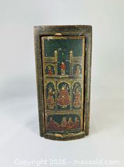MaxSold Auction: Indian Ganjifa Playing Cards | 98 Hand-Painted Circular Cards in Decorative Wooden Box | 19th Century - Maxsold Signature - Museum-Quality Artifacts, Ancient Antiquities and Collector Finds (CAN and US Shipping)