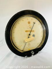 MaxSold Auction: NASA Space Shuttle Low-Pressure Gauge | Authentic 1980s Heise Instrument | Space Exploration Artifact - Maxsold Signature - Museum-Quality Artifacts, Ancient Antiquities and Collector Finds (CAN and US Shipping)