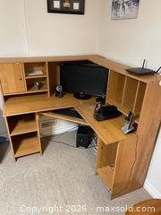 MaxSold Auction: Corner Computer Desk - Clarington (Ontario, Canada) SELLER MANAGED Estate Sale Online Auction - Fenning Drive