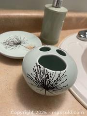 MaxSold Auction: Light Blue Porcelain Flower Bathroom Set (5) - Clarington (Ontario, Canada) SELLER MANAGED Estate Sale Online Auction - Fenning Drive