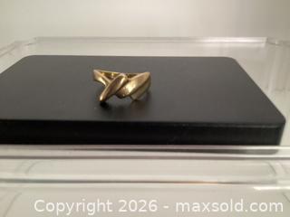 MaxSold Auction: 3  Gold Rings - Toronto (Ontario, Canada) SELLER MANAGED Estate Sale Online Auction -  Woodgarden Crescent