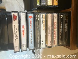 MaxSold Auction: Sony Walkman AM/FM Lot - Toronto (Ontario, Canada) SELLER MANAGED Estate Sale Online Auction -  Woodgarden Crescent
