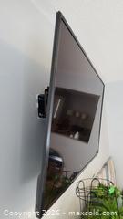MaxSold Auction: LG 55" 55UM6910PUC 4K UHD Smart LED TV B - Ajax (Ontario, Canada) Moving Online Auction - Angier Crescent
