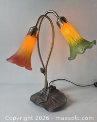 MaxSold Auction: Vintage Atmospheric Twin Lily Art Glass Shade Table Lamp - Toronto (Ontario, Canada) PARTNER MANAGED Reseller Online Auction - Railside Road