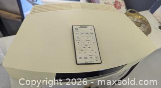 MaxSold Auction: Vintage Bose Soundwave Stereo AM-FM Alarm Clock System AWR1-W1 - Toronto (Ontario, Canada) PARTNER MANAGED Reseller Online Auction - Railside Road