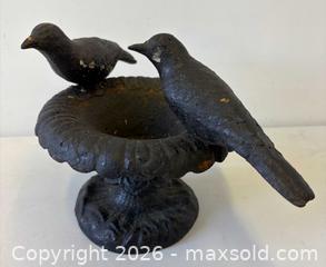 MaxSold Auction: Vintage Solid Cast-Iron Figural Avian Bird Bath - Toronto (Ontario, Canada) PARTNER MANAGED Reseller Online Auction - Railside Road