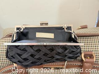 MaxSold Auction: Assorted Handbags & Purses Mixed Brands - Santa Clara (California, USA) PARTNER MANAGED Estate Sale Online Auction - Scott Boulevard (STORAGE)