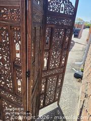 MaxSold Auction: Room Divider - Kingston (Ontario, Canada) SELLER MANAGED Downsizing Online Auction - Hyde Street (STORAGE)