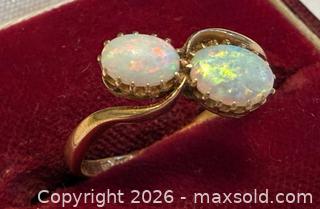 MaxSold Auction: 18 Kt Yellow Gold Opal Toi et Moi Bypass Ring - Ottawa (Ontario, Canada) PARTNER MANAGED Downsizing Online Auction - Fallowfield Road